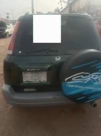 A picture of Honda crv 2001 model