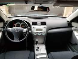 A picture of Toyota Camry sports 2009 engine and gear 4 plug engine