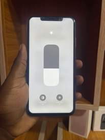 A picture of iphone xs max