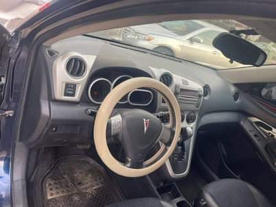 A picture of 2010 PONTIAC VIBE
