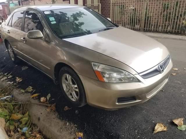 A picture of HONDA ACCORD 08063194033