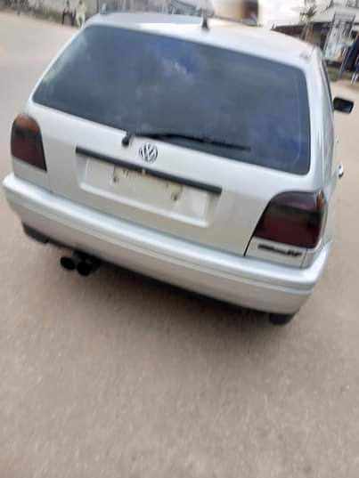 A picture of Volkswagen Golf 3 saloon