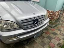 A picture of MERCEDES ML500 2005 FIRST BODY USED FOR A YEAR Engine