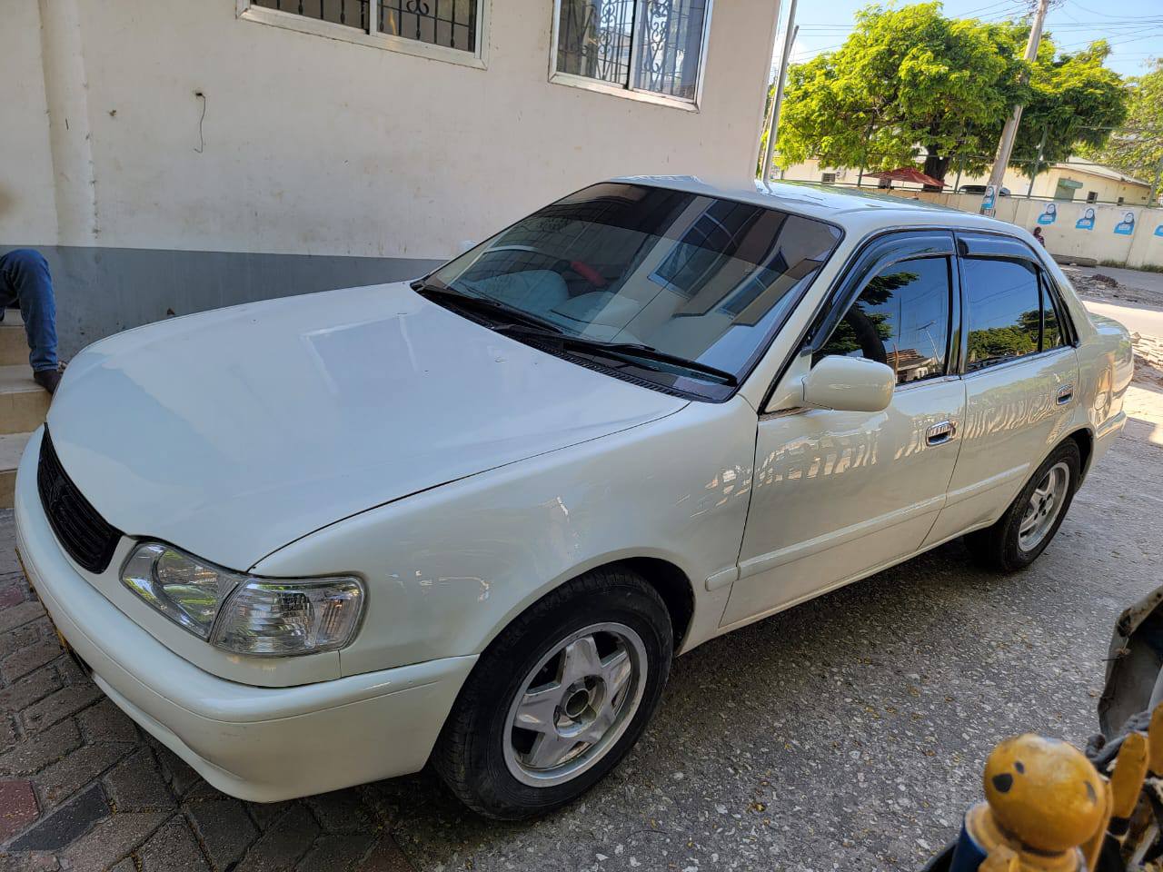 A picture of Corolla for sale
