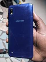 A picture of SAMSUNG A10
