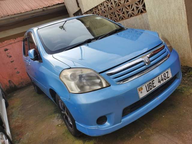 used toyota raum