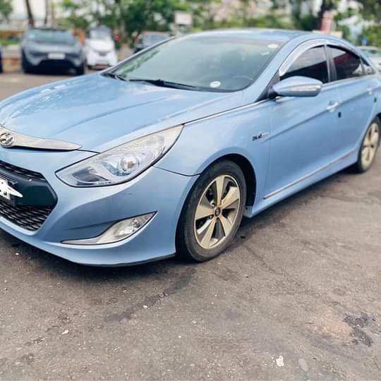 hyundai