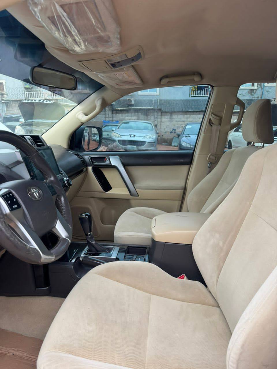 A picture of  2016 Toyota Prado Direct Belgium Super Clean V4 Engine