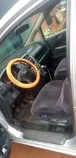 A picture of 2001 HONDA Stream 4 plugs