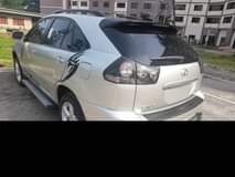A picture of 2004 05 Lexus rx330 tok fullest option available for 6