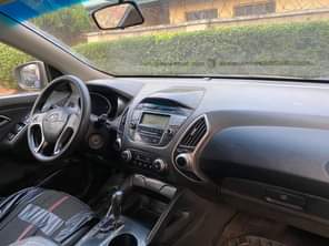 A picture of Sweet sales Neatly used Hyundai ix35 2012 model 4WD Smooth