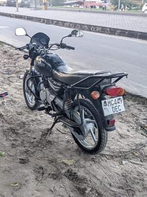 A picture of Boxer BM 125