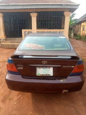 A picture of 2005 Camry Camry 2 4