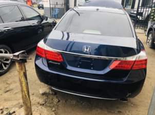 A picture of Super clean Accord 2015 foreign used 4 plugs engine price