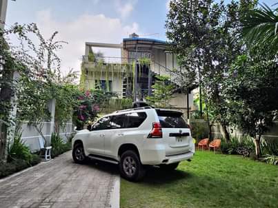 used toyota prado