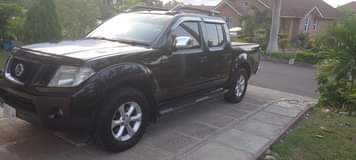 used nissan navara