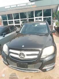 A picture of Mercedes Benz GLK 350