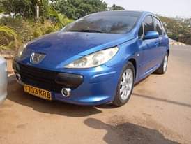 A picture of 2005 PEUGEOT 307