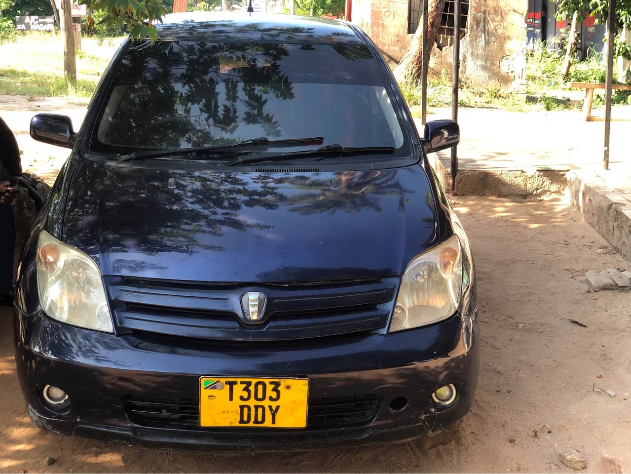 A picture of Toyota ist DDY