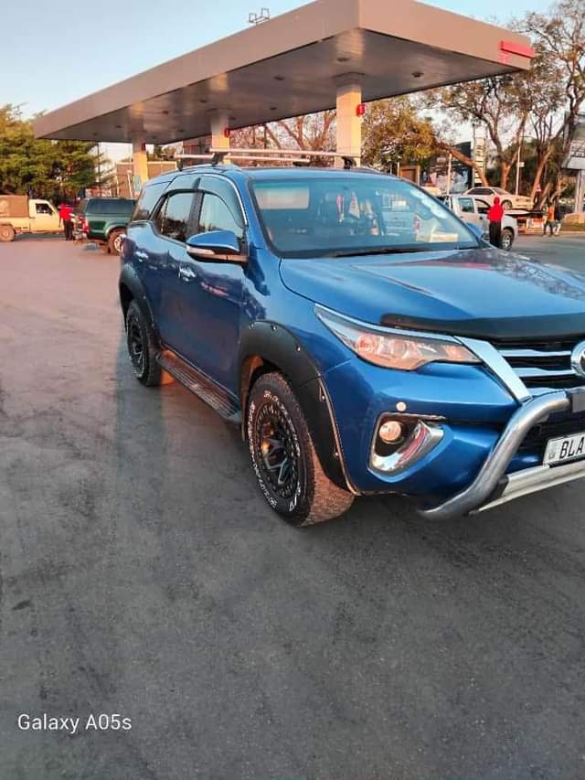 used toyota fortuner