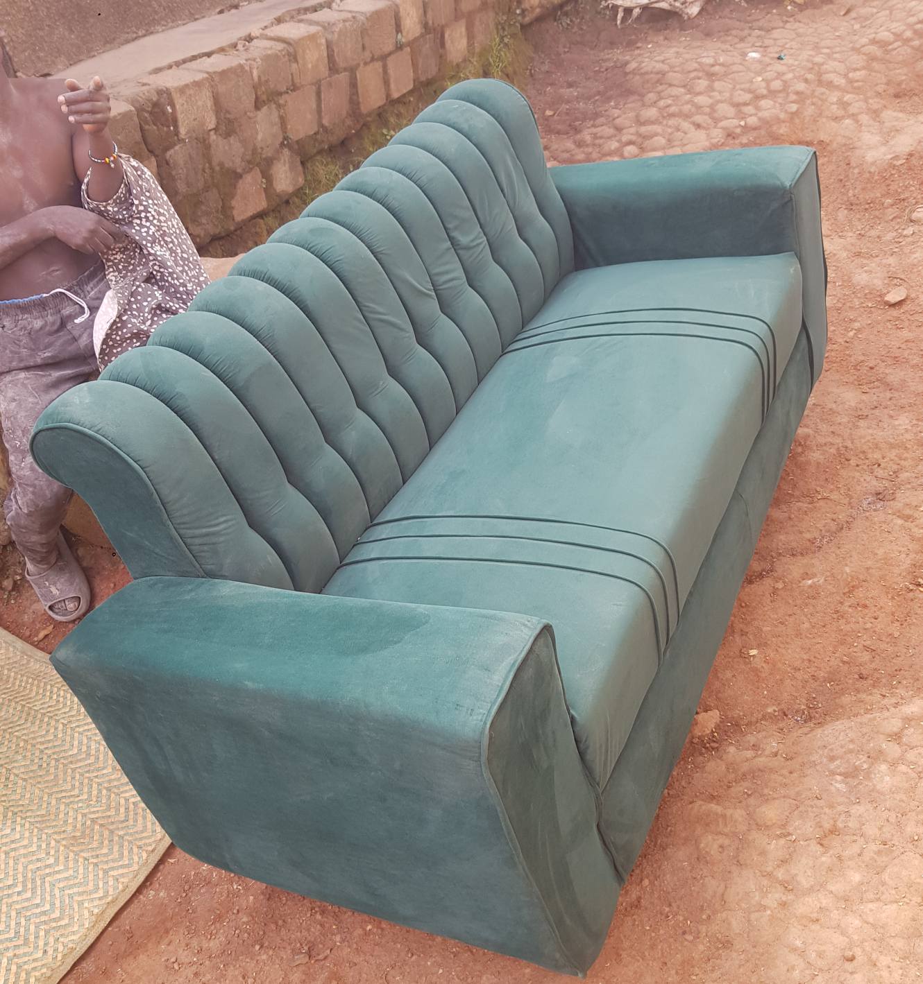 A picture of Sofa sets 3seaters