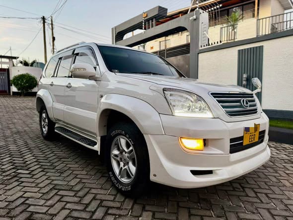 A picture of Land Cruiser Prado