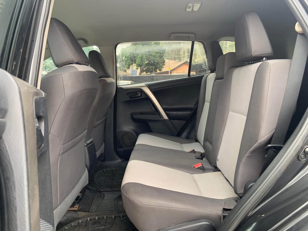A picture of TOYOTA RAV4 2015 INSTALLMENT AVAILABLE 