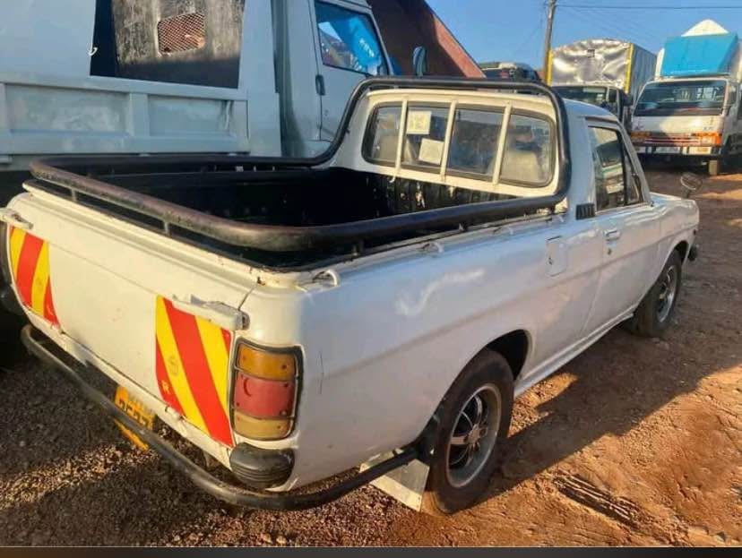 A picture of NISSAN 1200 PICK UP