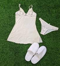 A picture of Nightdress Grade 1