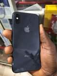 A picture of iPhone XS 64gb 09079917217