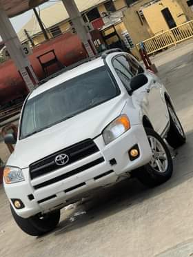 A picture of 2010 Toyota rav4 6 9m Naija used Call or Whatsapp
