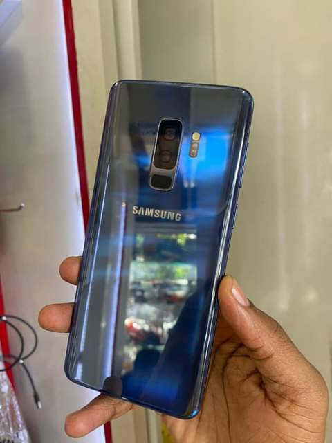 A picture of Samsung S9 plus