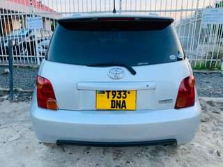 A picture of TOYOTA IST 0714058883
