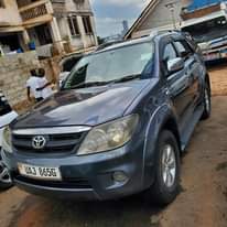A picture of FORTUNER 2007 30M