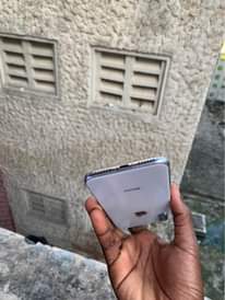 A picture of Iphone x