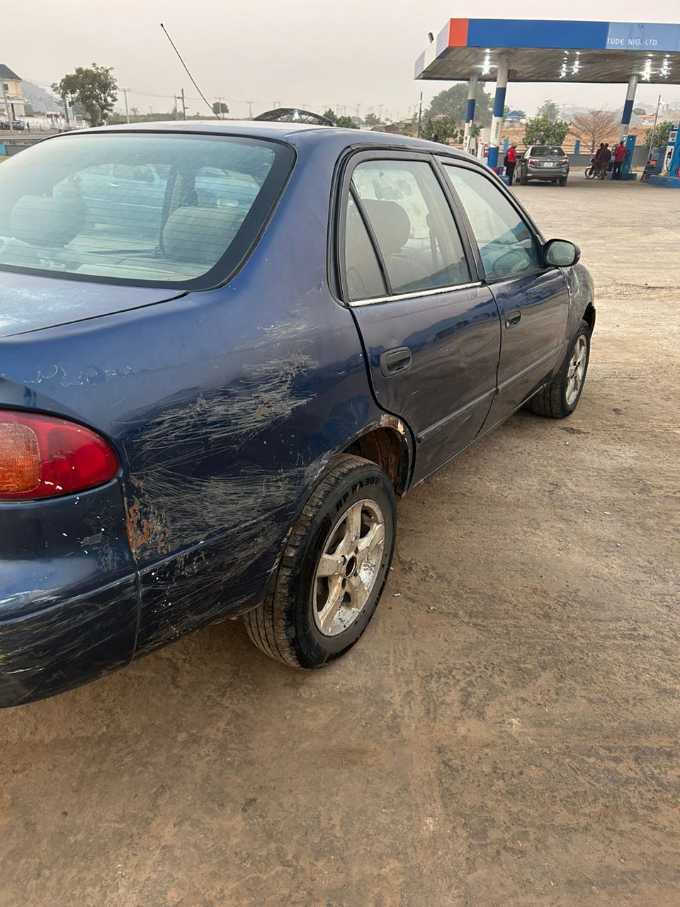 A picture of Toyota corolla first body pan untempard gear sound engine and