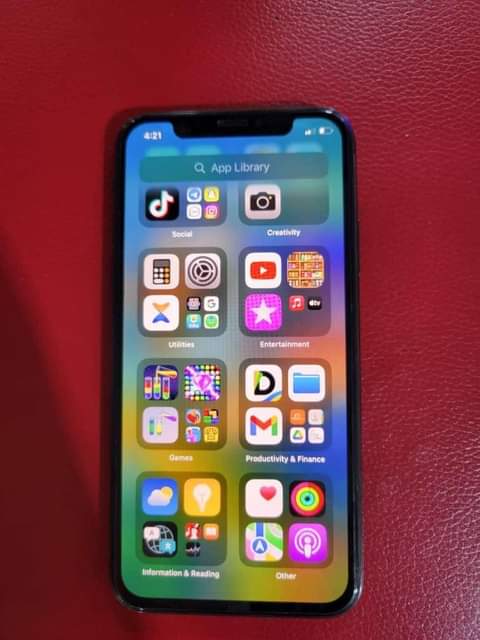 A picture of IPhone X 256Gb