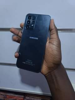 A picture of Samsung Galaxy A52s 5G