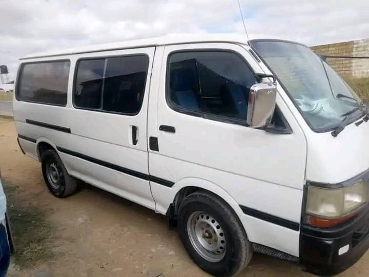 used toyota hiace