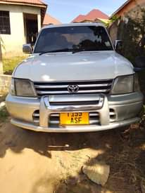 A picture of Toyota Plado TX