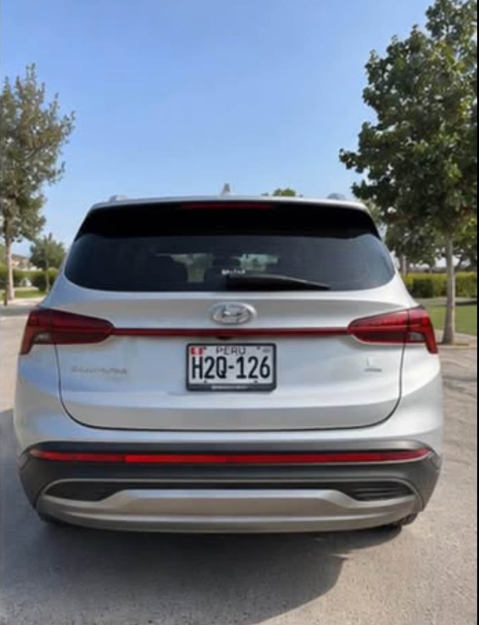A picture of Camioneta hyundai Santa Fe 2023 4x4 full