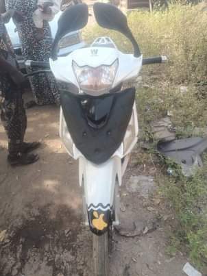 A picture of 2023 Hajue plus Hajue plus white colour