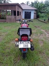A picture of Tunauza pik pik used mazungumzo yapo bei tofaut tofaut