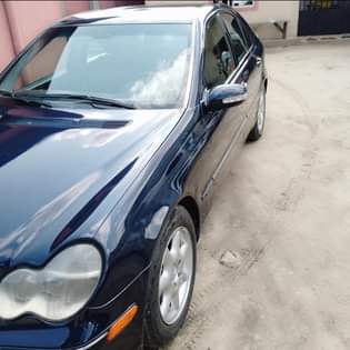 A picture of Mercedes Benz c200 O8O6447773O
