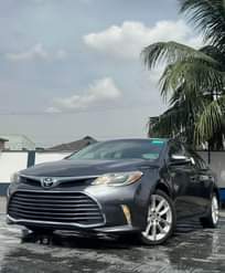A picture of 2015 Toyota Avalon