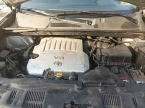 A picture of Very Clean 2012 Toyota Highlander in pristine condition buy and