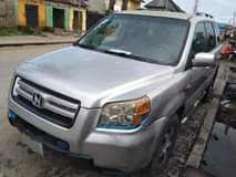 A picture of 2005 Honda Pilot