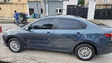 A picture of 2 units of Kia Rio 2020