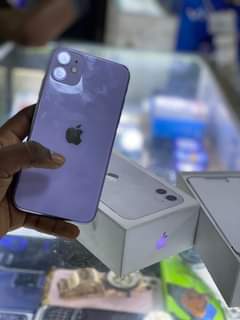 A picture of IHONE 11 GB64 BH 79 FACE TT Ipo na box