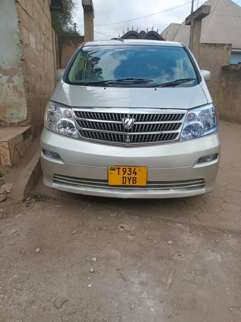 toyota alphard